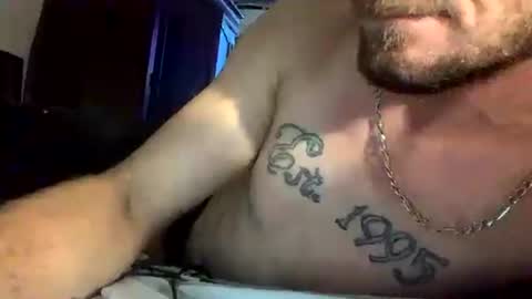 Snapshot of him4life23 chatting on July 25, 2026, 9:18 am him4life23 online show from July 25, 2026, 9:18 am