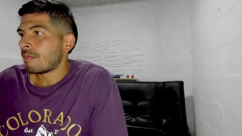 Snapshot of himoreno97 chatting on January 31, 2025, 12:50 am Hi moreno online show from January 31, 2025, 12:50 am