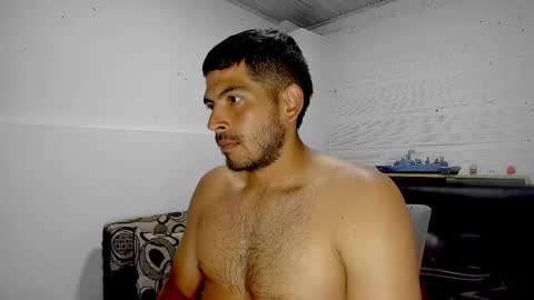 Snapshot of himoreno97 chatting on March 11, 2025, 2:54 am Hi moreno online show from March 11, 2025, 2:54 am