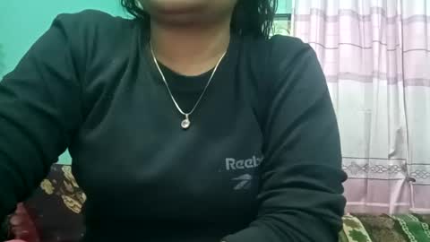 himuhimu22 online show from January 22, 2025, 7:03 pm