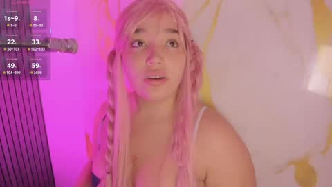 hinata_dolly online show from May 26, 2026, 12:01 pm