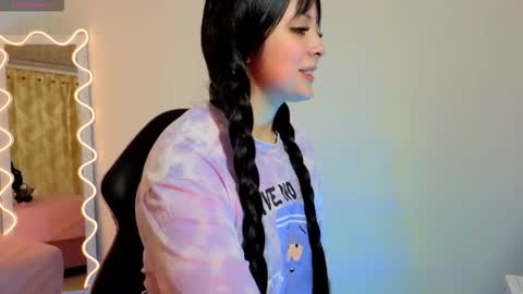 HINNA online show from November 4, 2025, 3:27 am