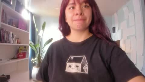 Hinnata online show from December 21, 2025, 6:04 pm