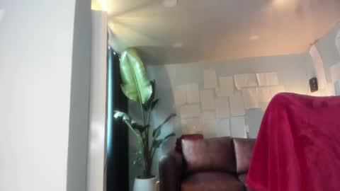 Hinnata online show from February 14, 2026, 12:46 pm