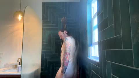 hippybiker online show from February 8, 2025, 7:05 pm