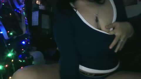 Snapshot of hisnotyours chatting on December 20, 2025, 2:57 pm Grace online show from December 20, 2025, 2:57 pm
