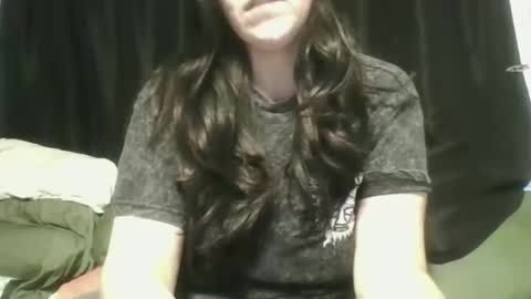 Snapshot of hisnotyours chatting on January 11, 2026, 10:48 pm Grace online show from January 11, 2026, 10:48 pm