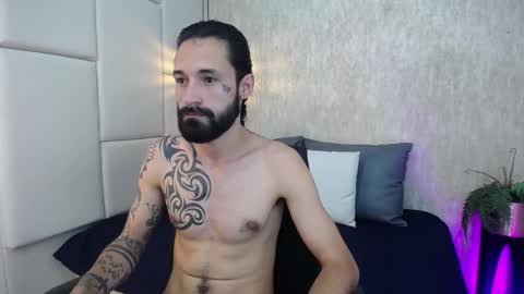 Hisoka online show from March 9, 2026, 7:29 pm