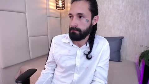 Hisoka online show from March 13, 2026, 4:13 pm