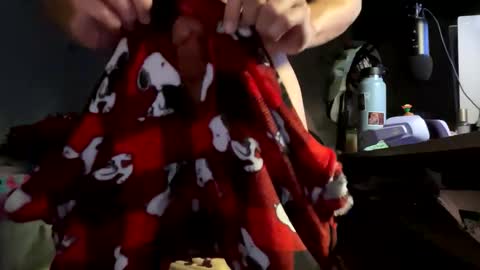 hispanicguy10 online show from November 22, 2025, 5:06 am