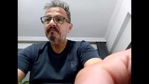 CandyboxHunter44 online show from April 30, 2026, 1:45 am