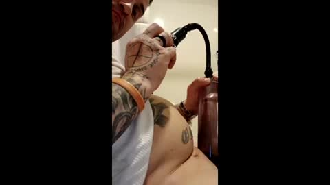 hkwilly0351 online show from February 23, 2026, 8:50 pm