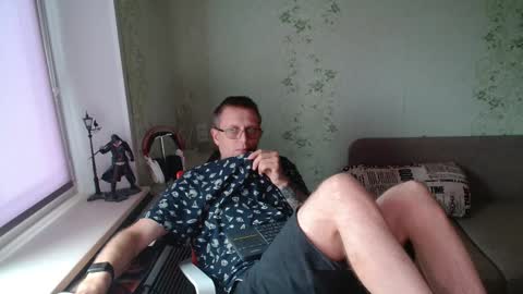 Wet Jack online show from October 6, 2025, 7:17 am