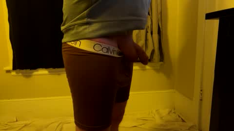 Snapshot of hockeyboy996 chatting on February 21, 2025, 2:06 am hockeyboy996 online show from February 21, 2025, 2:06 am