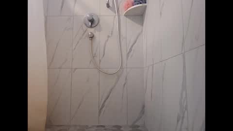 Snapshot of hockeyjock17 chatting on February 28, 2026, 5:25 pm hockeyjock17 online show from February 28, 2026, 5:25 pm