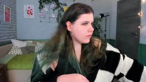 Snapshot of hoctra_neith chatting on June 14, 2026, 6:15 am Hanna online show from June 14, 2026, 6:15 am