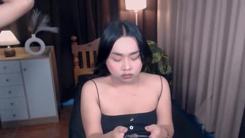 Snapshot of hoellygia chatting on March 21, 2026, 10:24 pm IM NEW HERE ITS ME GIA online show from March 21, 2026, 10:24 pm