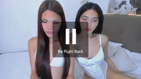 Snapshot of hoely_amethyst chatting on April 17, 2026, 3:20 am Hoely online show from April 17, 2026, 3:20 am