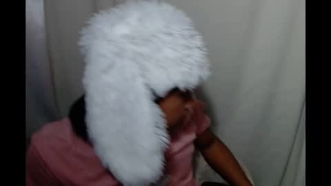 Snapshot of hoelyhanabi chatting on November 20, 2025, 7:19 am KIESH online show from November 20, 2025, 7:19 am