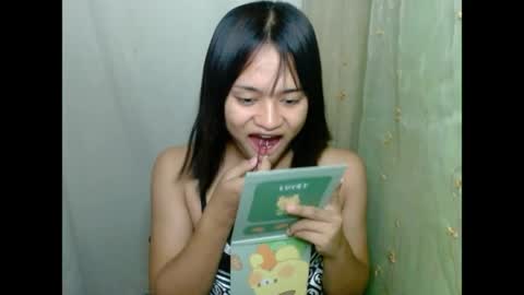 Snapshot of hoelyhanabi chatting on May 31, 2026, 1:40 pm KIESH online show from May 31, 2026, 1:40 pm