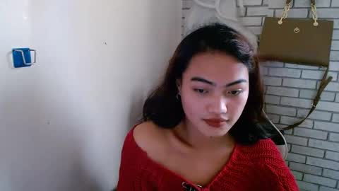 Snapshot of hoelyixia chatting on December 14, 2025, 8:52 am Ixia3 online show from December 14, 2025, 8:52 am