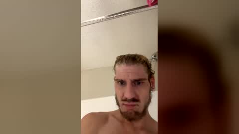 Snapshot of hoffman0189 chatting on March 4, 2026, 8:20 am hoffman0189 online show from March 4, 2026, 8:20 am