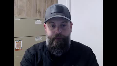 Snapshot of holdthedoh chatting on December 11, 2024, 4:20 pm Hold The Door online show from December 11, 2024, 4:20 pm