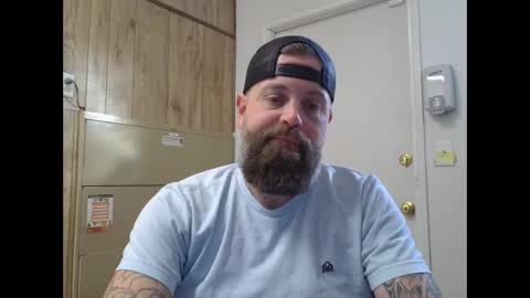 Snapshot of holdthedoh chatting on December 12, 2024, 5:48 pm Hold The Door online show from December 12, 2024, 5:48 pm