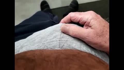 Snapshot of holger_man chatting on December 25, 2024, 12:26 pm holger_man online show from December 25, 2024, 12:26 pm