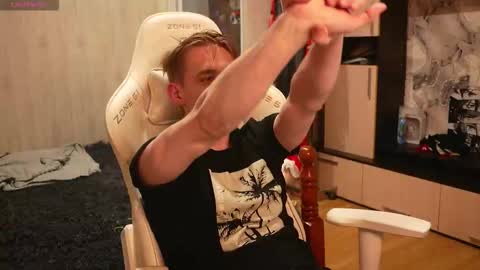 Extaz  Athrey  Howard online show from November 17, 2025, 10:04 pm