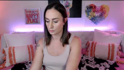 Holi Hurricane online show from April 7, 2026, 3:51 am