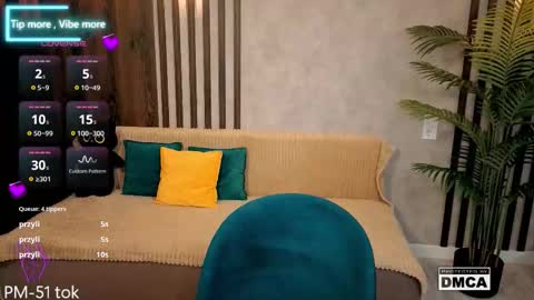 My social media links subscribe to support me  online show from December 18, 2025, 9:10 pm