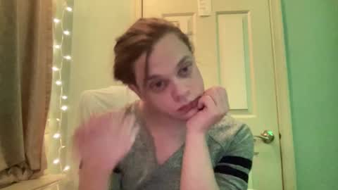 Hollys Drive threw Side Of CB. online show from December 25, 2024, 4:33 am