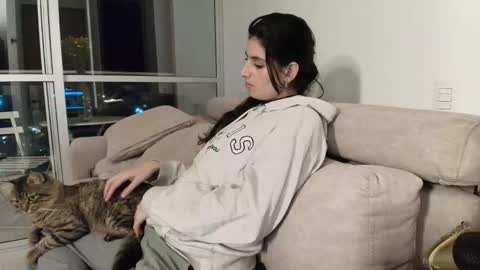 hollyshit_ online show from September 24, 2025, 12:47 am