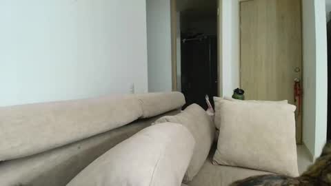 hollyshit_ online show from October 20, 2025, 12:44 am