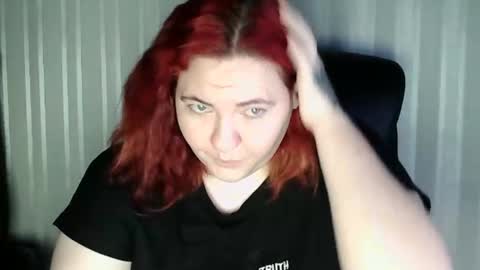 Snapshot of hollyxeva chatting on January 18, 2026, 4:05 am HollyXEva online show from January 18, 2026, 4:05 am