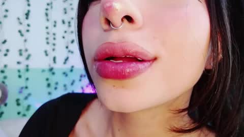 holly online show from December 14, 2024, 3:36 pm