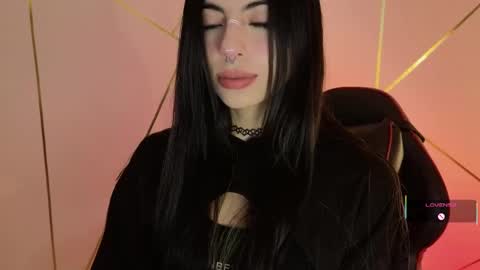 holly online show from February 11, 2025, 9:03 pm