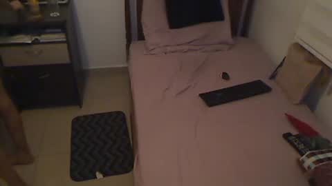Snapshot of holofernes45gil chatting on July 13, 2026, 5:32 am Holofernes45gil online show from July 13, 2026, 5:32 am