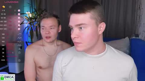 holy_eggs_00 online show from November 4, 2025, 5:23 pm