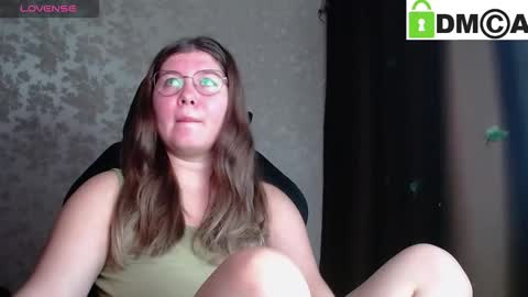 Welcome guys  Pleasure to see you all here  My name is MichaelaTip menu is active Private is open  online show from October 13, 2025, 3:39 am