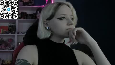 Snapshot of holy_mistresss chatting on May 12, 2026, 8:22 am holy_mistresss online show from May 12, 2026, 8:22 am