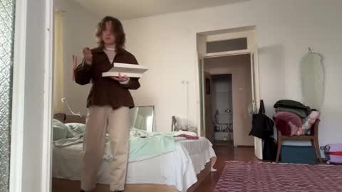 dori not holy get my tg channel with link from description under last photo online show from March 8, 2025, 11:58 am