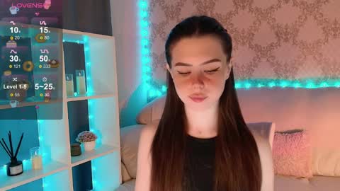 Snapshot of holymiax chatting on May 29, 2026, 3:37 am Mia online show from May 29, 2026, 3:37 am