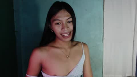 yoshi online show from April 10, 2026, 10:42 am