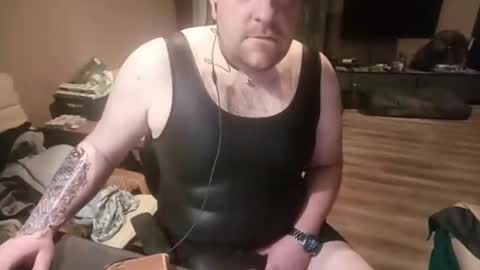 Thomass online show from March 8, 2025, 11:39 pm