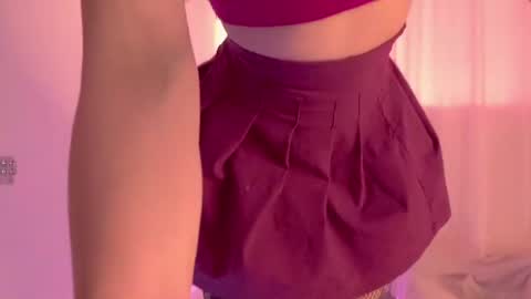 honeeeey_ online show from June 20, 2026, 10:34 pm