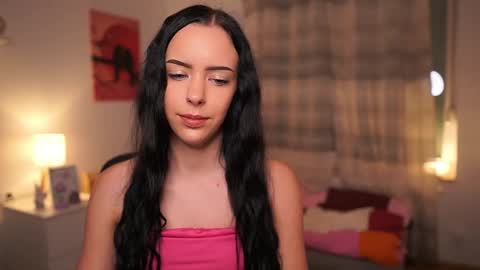 Kate online show from September 25, 2025, 6:11 pm