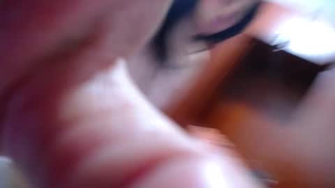 Snapshot of honey_alice18 chatting on November 27, 2025, 1:57 pm honey_alice18 online show from November 27, 2025, 1:57 pm