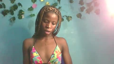 Queen online show from November 8, 2025, 12:44 am